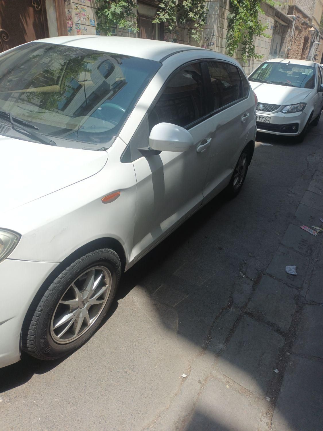 ام وی ام 315 هاچ بک ساده دنده ای - 1391