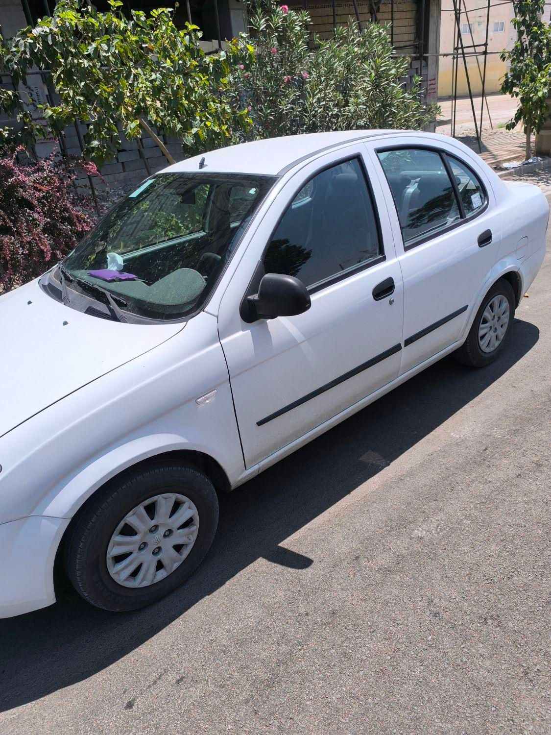 تیبا صندوق دار SX - 1401