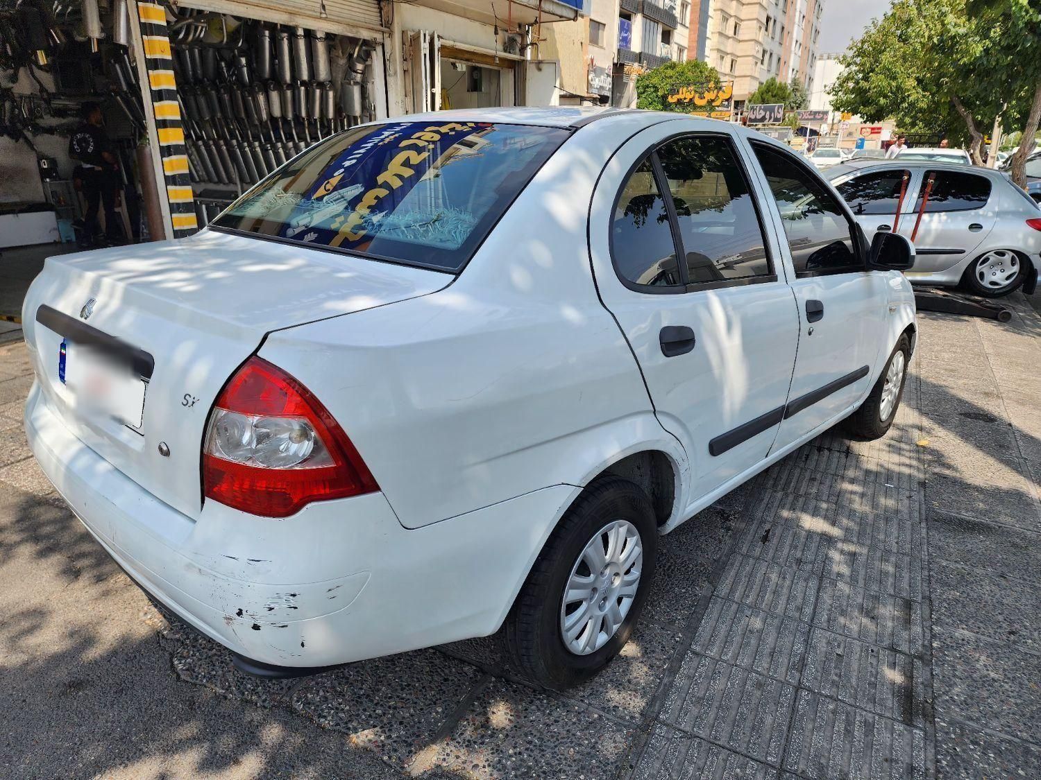 تیبا صندوق دار SX - 1392