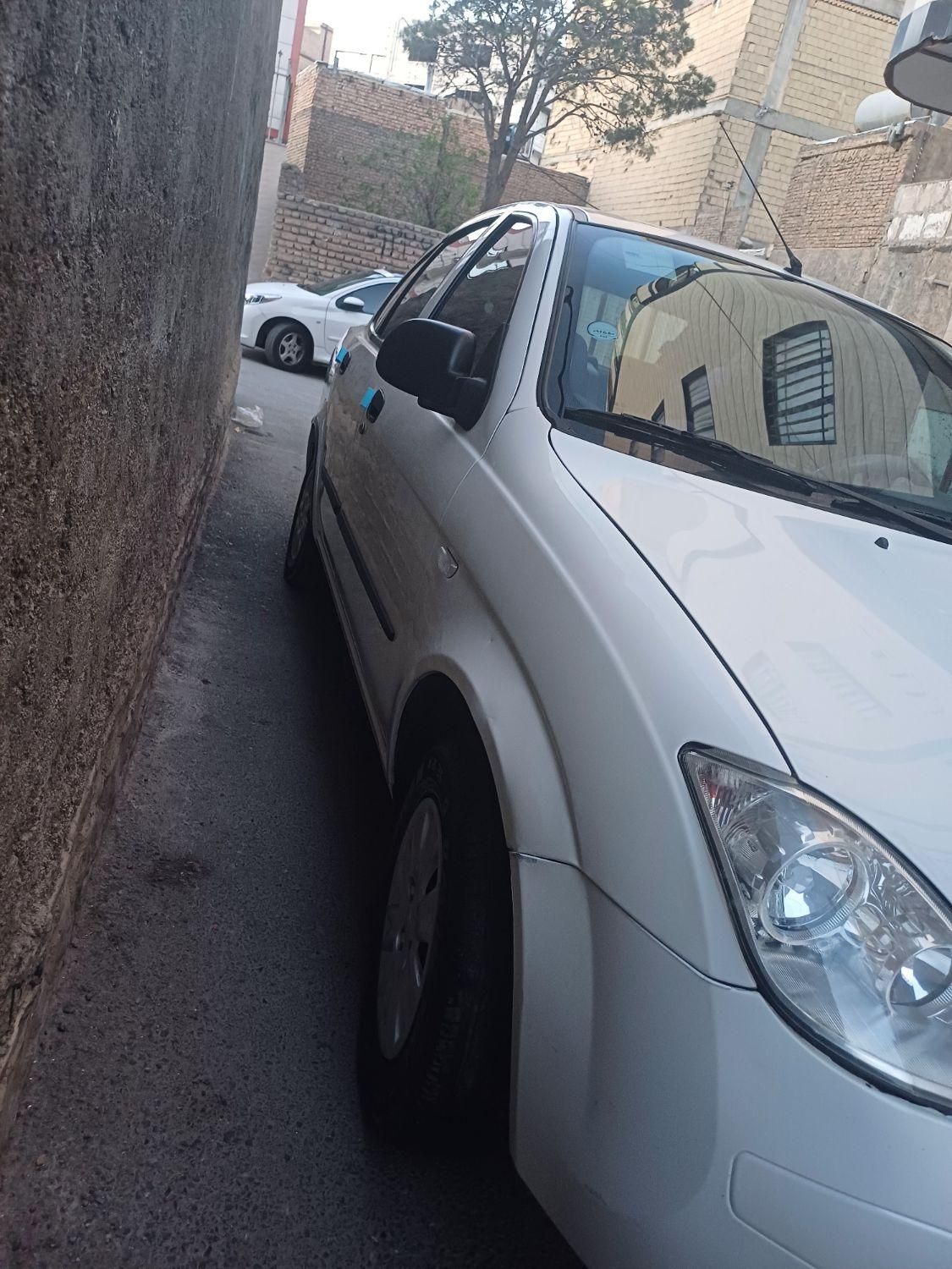 تیبا صندوق دار SX - 1400