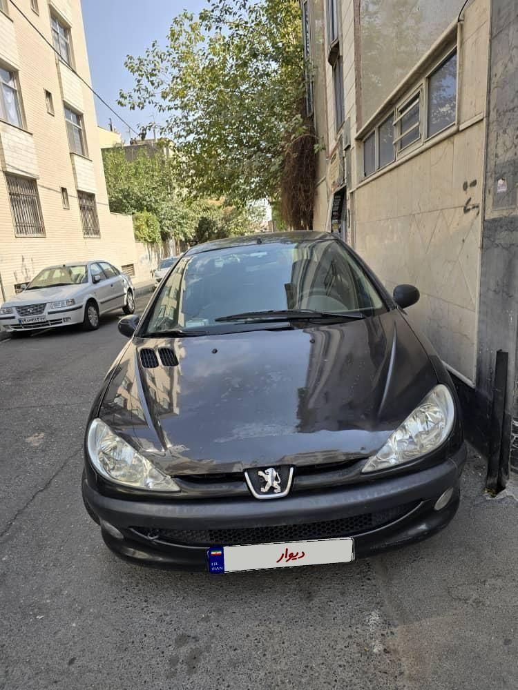 پژو ۲۰۶ صندوق دار v8 - 1392