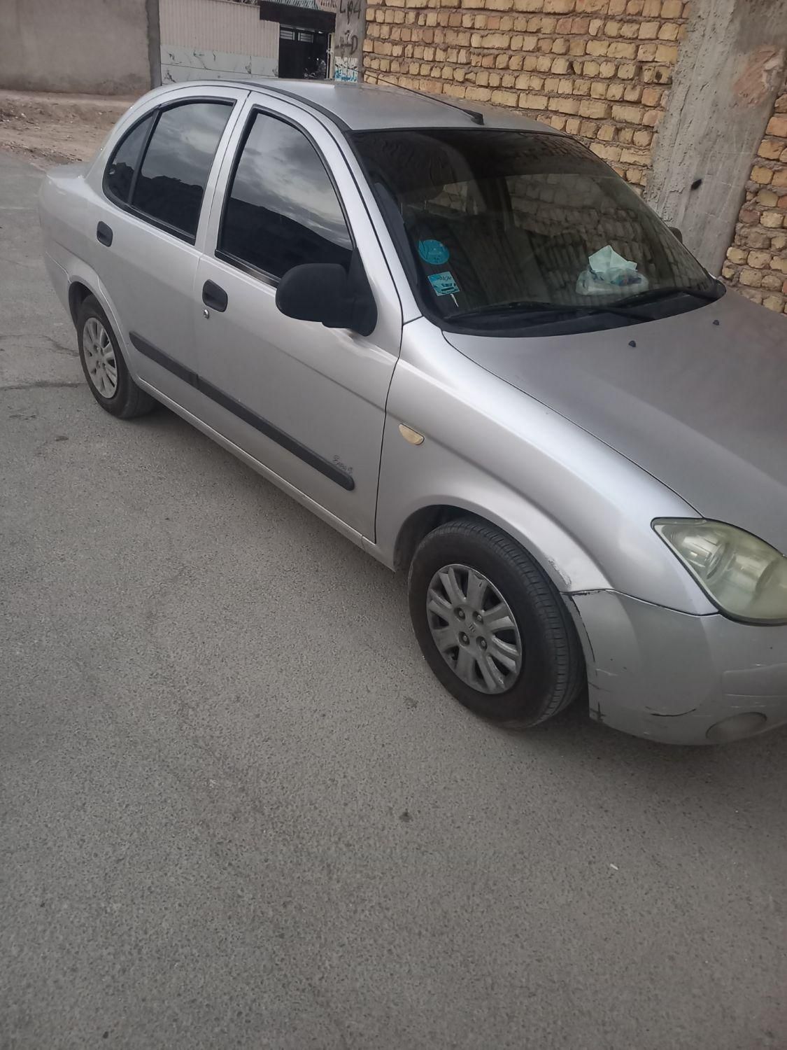 تیبا صندوق دار SX - 1392