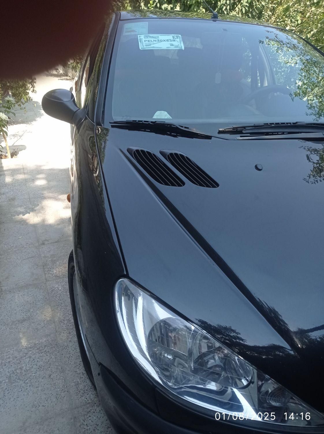 پژو ۲۰۶ صندوق دار v8 - 1394