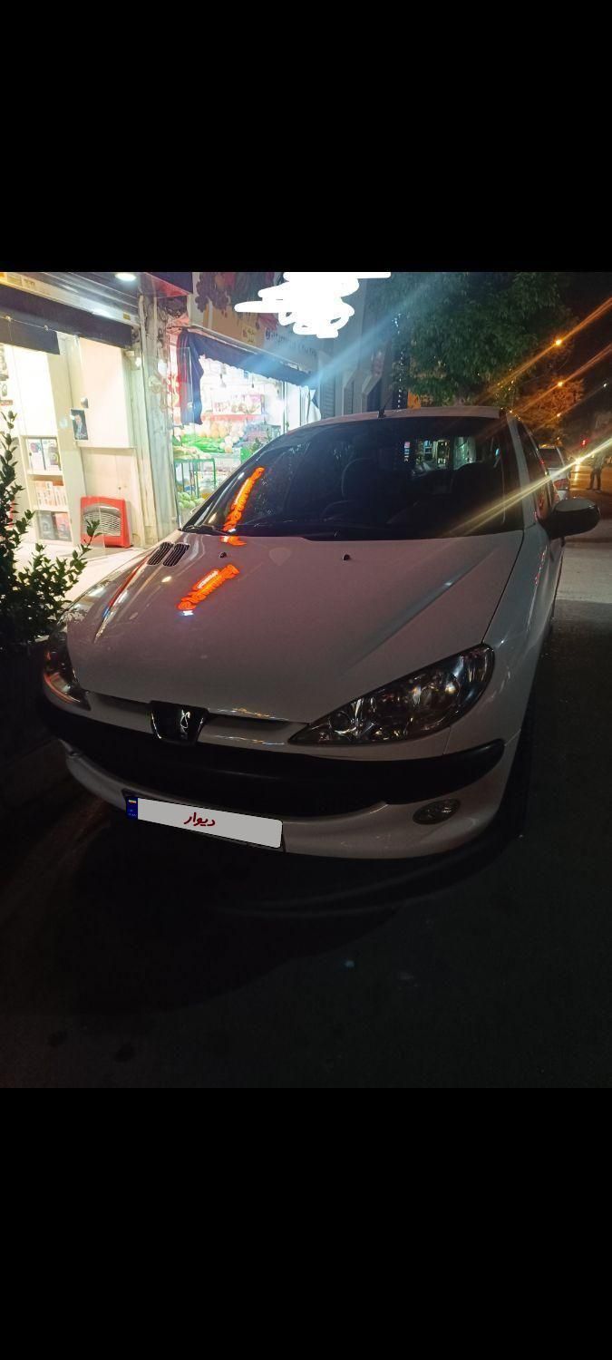 پژو ۲۰۶ صندوق دار v8 - 1399