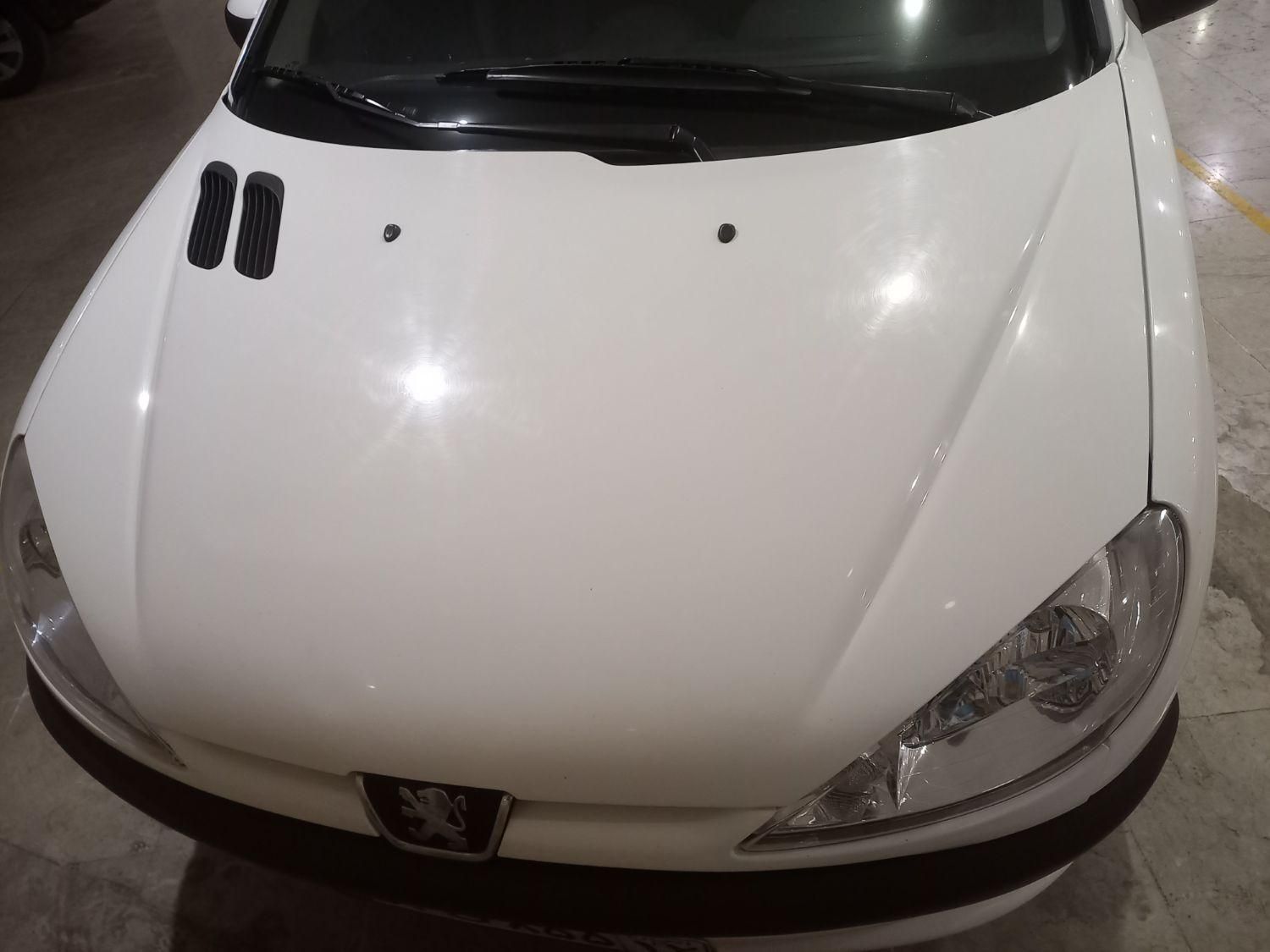 پژو ۲۰۶ صندوق دار v8 - 1398