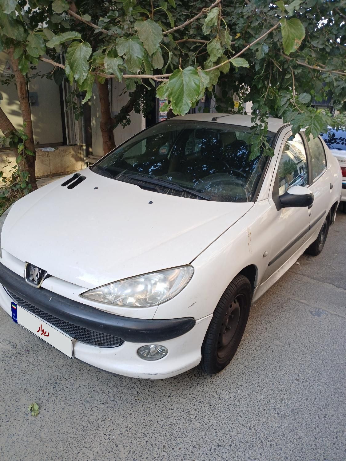 پژو ۲۰۶ صندوق دار v8 - 1386