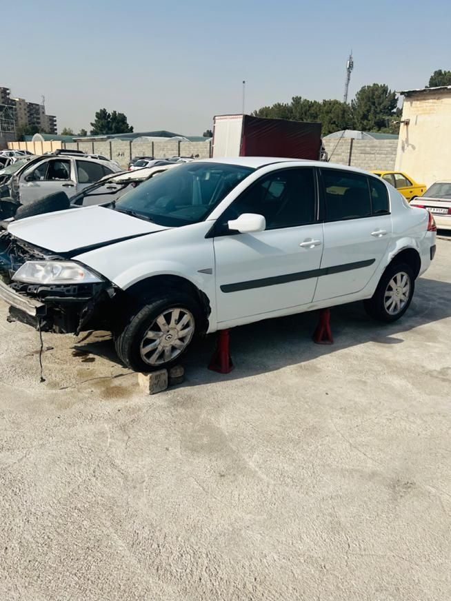 رنو مگان پارس خودرو 2000 - 1391