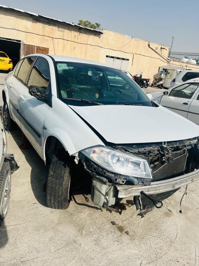 رنو مگان پارس خودرو 2000 - 1391