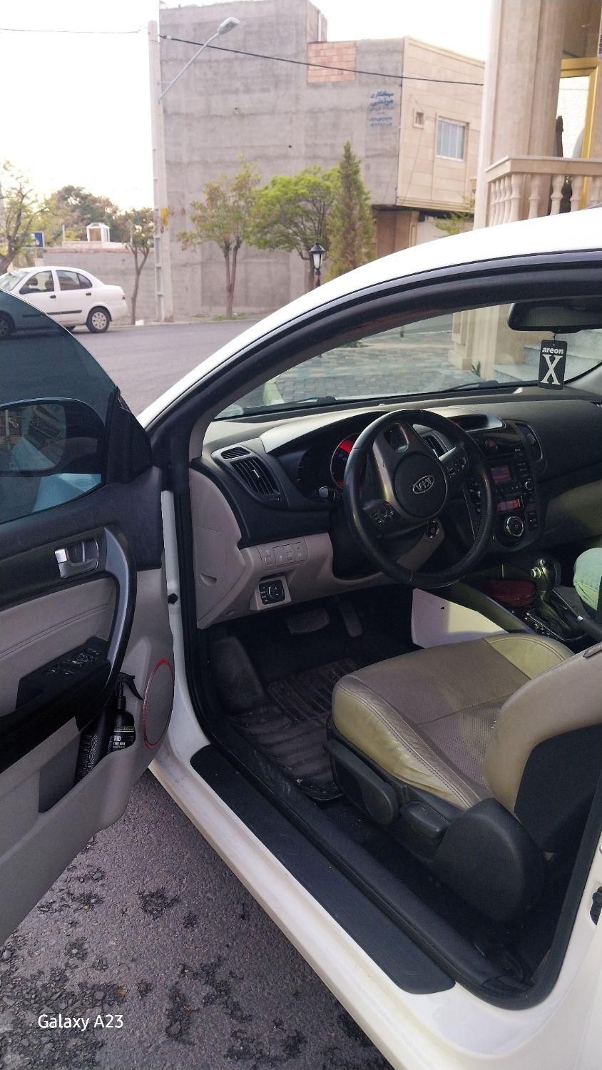 کیا سراتو 2.0 لیتر اتوماتیک GT لاین - 2012