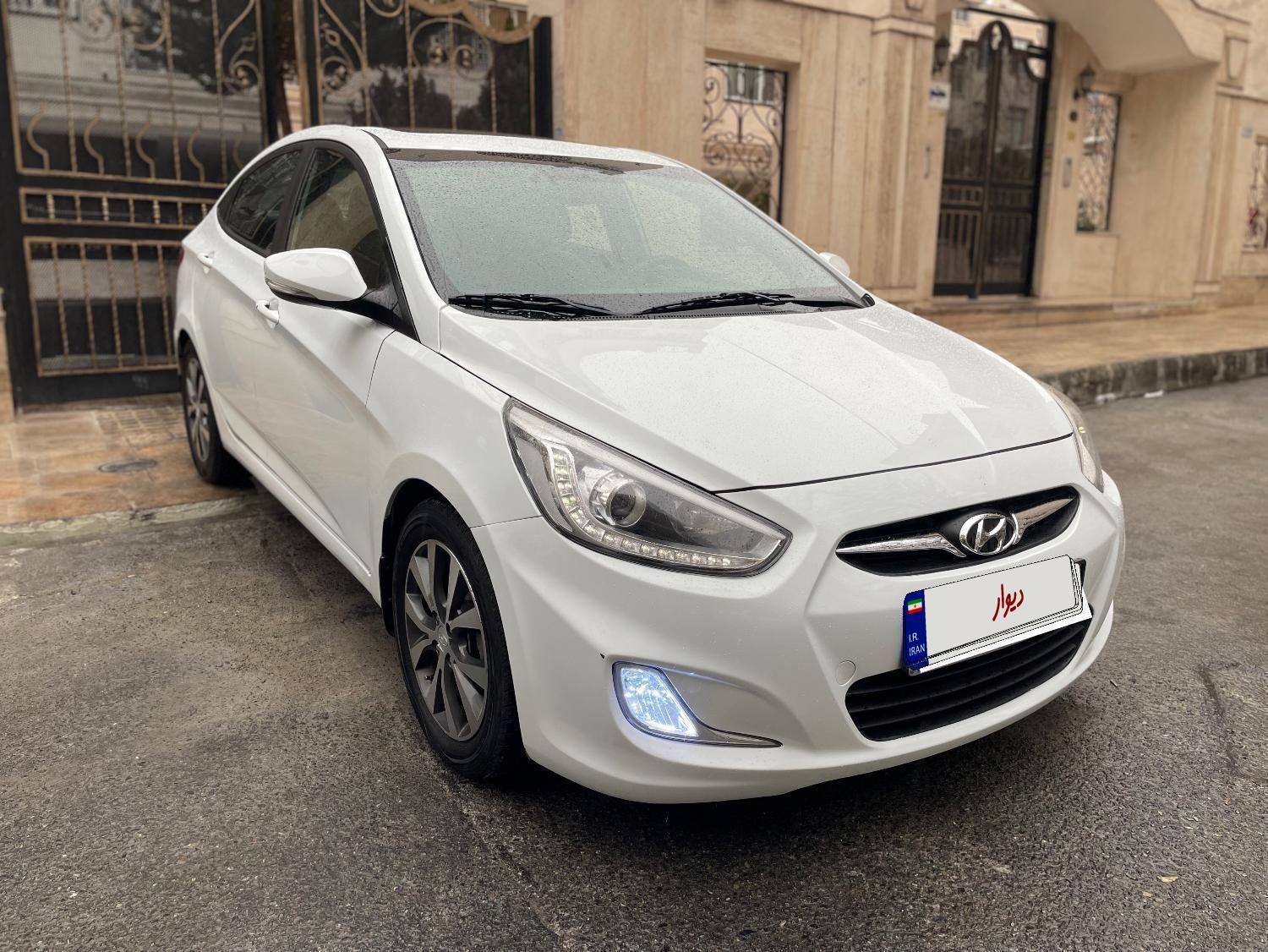 هیوندای اکسنت 1.6 لیتر بلو - 2014