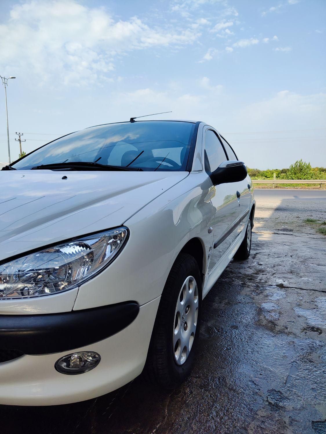 پژو ۲۰۶ صندوق دار v8 - 1398