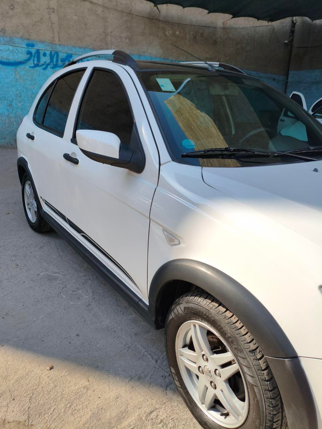 کوییک R دنده‌ای - 1402