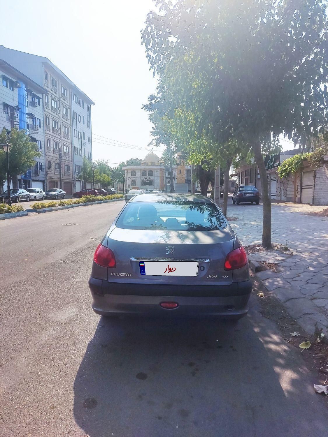 پژو ۲۰۶ صندوق دار v8 - 1398
