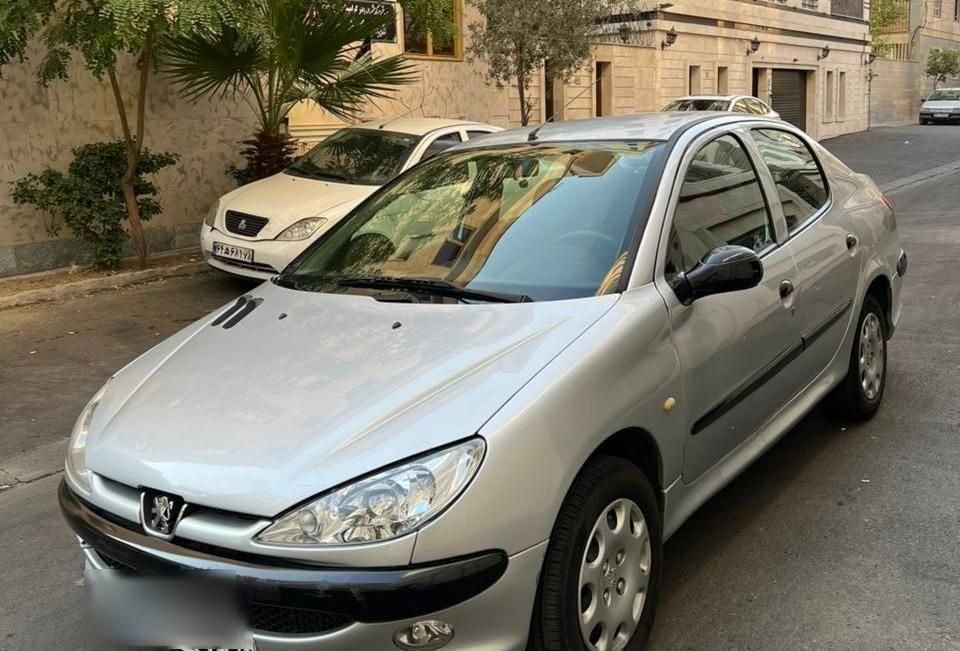 پژو ۲۰۶ صندوق دار v20 - 1388