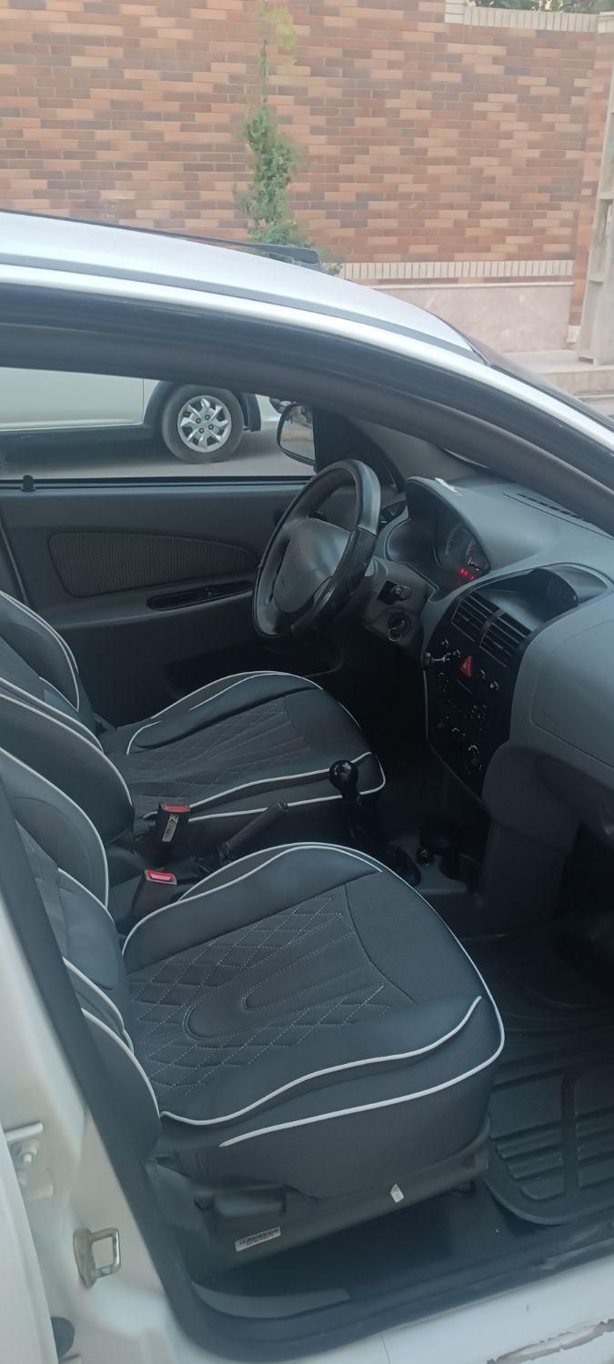 تیبا صندوق دار SX - 1399