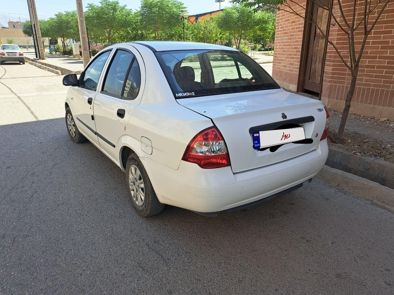 تیبا صندوق دار SX - 1395