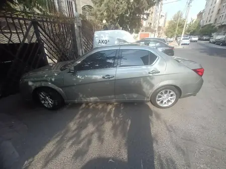 دنا پلاس توربو اتوماتیک - 1401