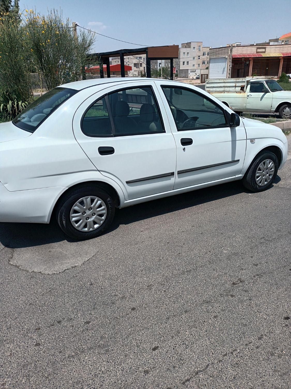 تیبا صندوق دار SX - 1400