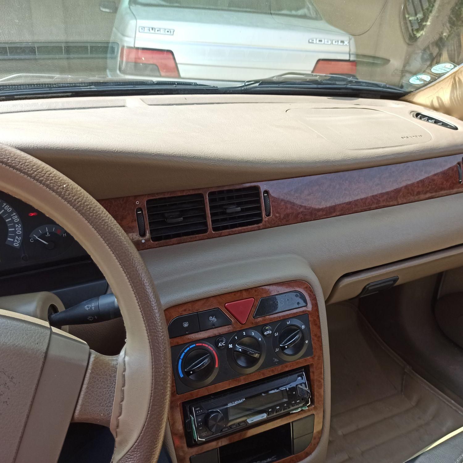 سمند LX XU7 - 1399