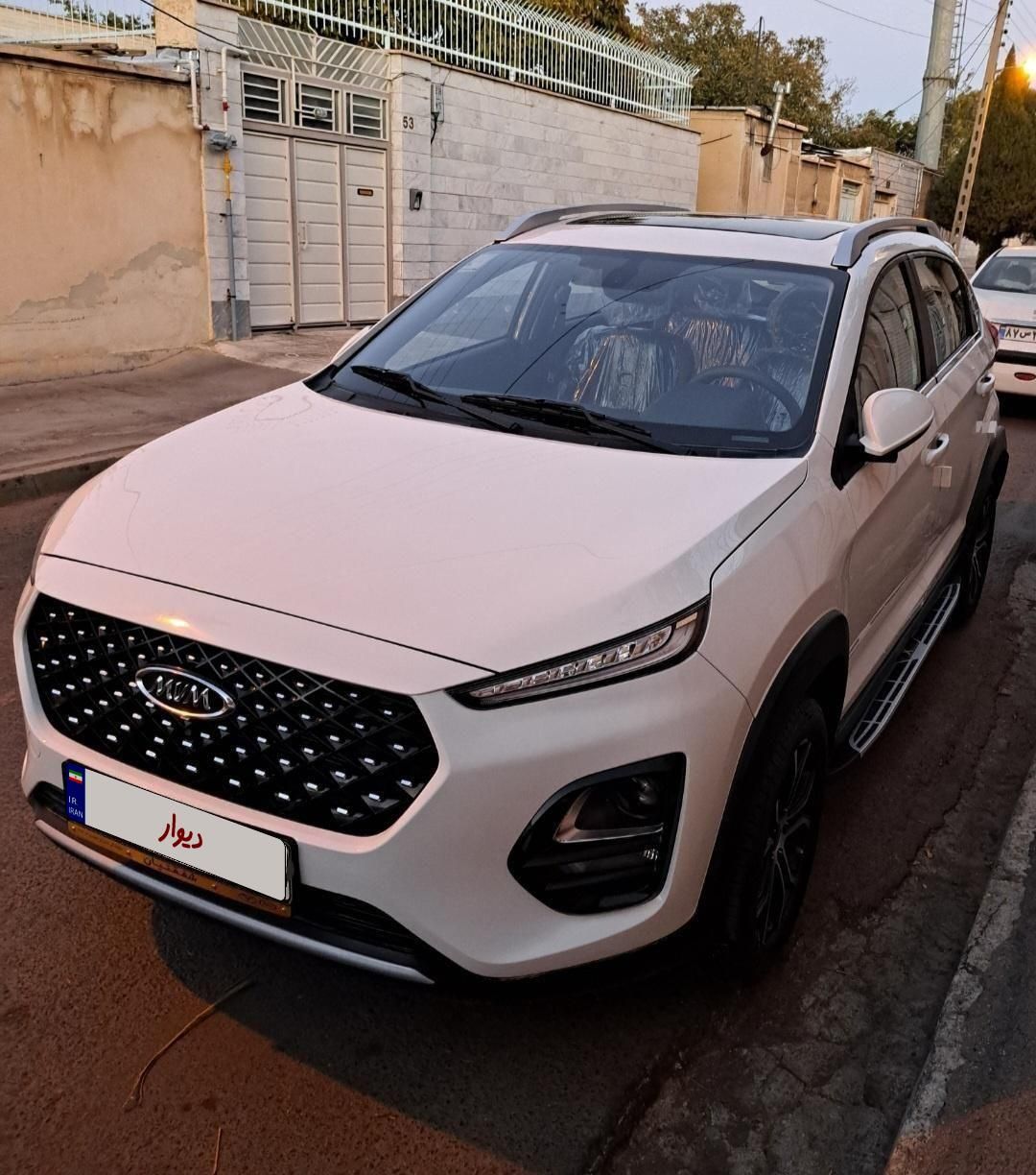 ام وی ام X22 دنده ای اسپرت لاکچری - 1403