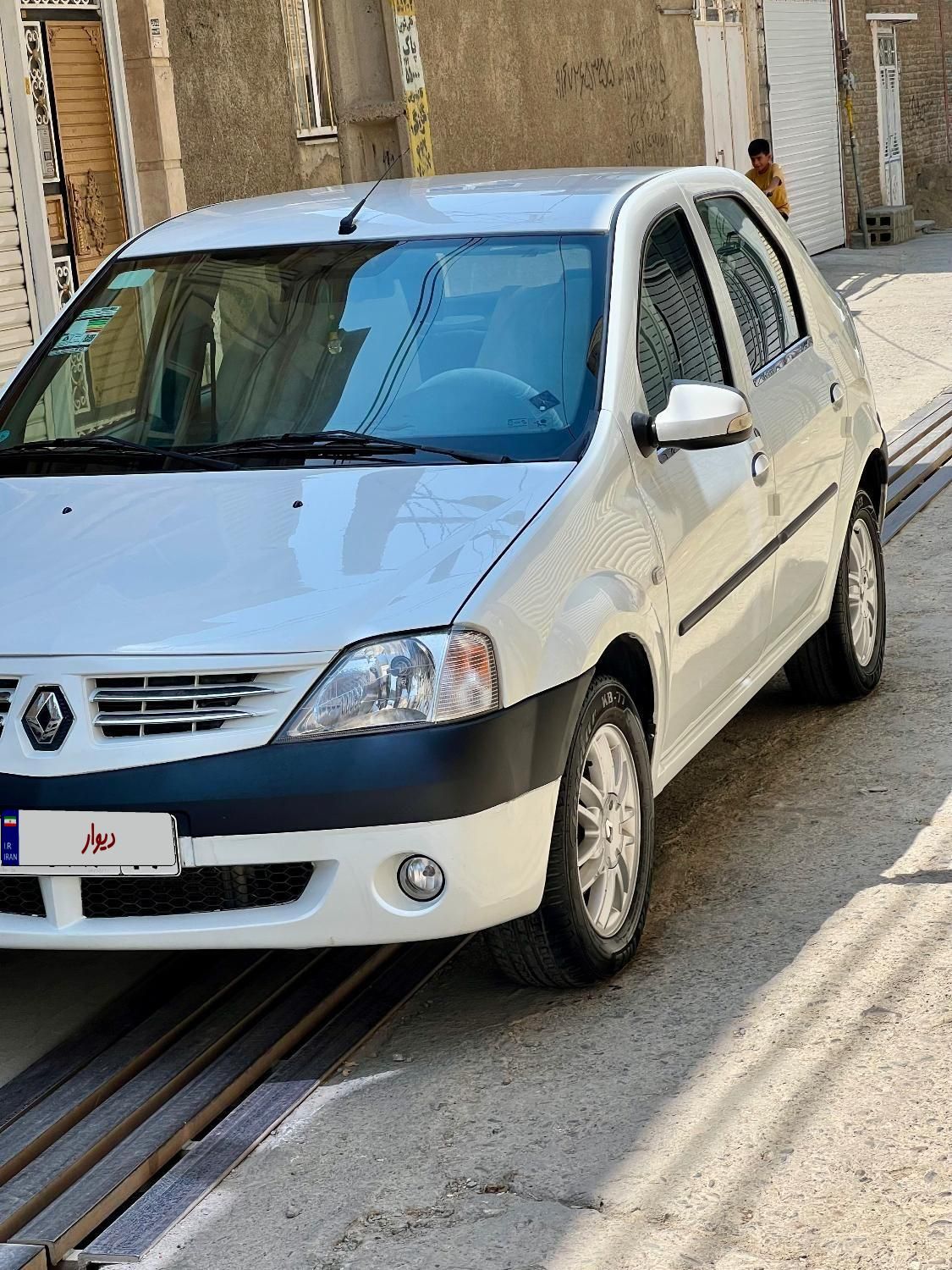 رنو تندر 90 E2 - 1390