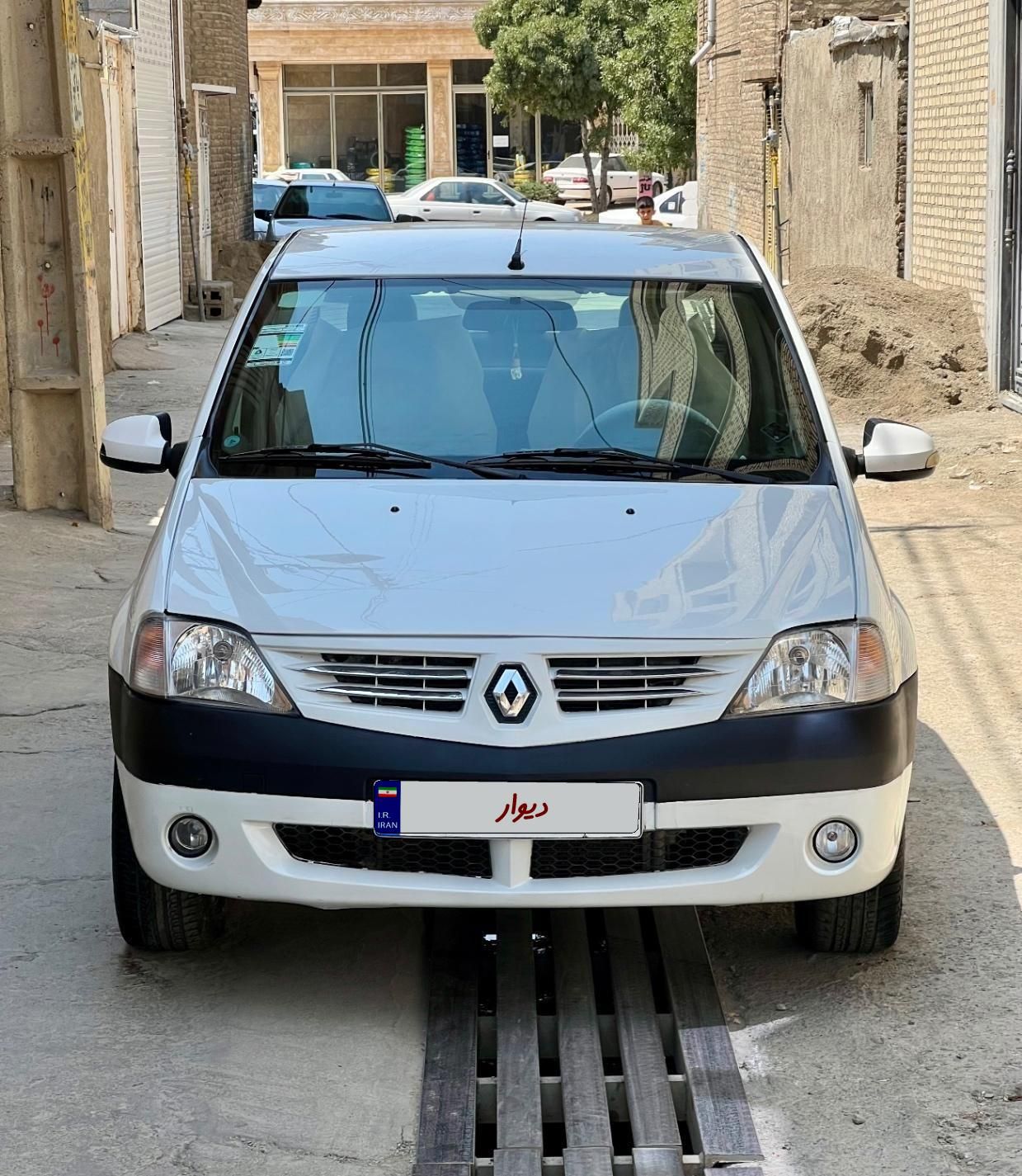 رنو تندر 90 E2 - 1390