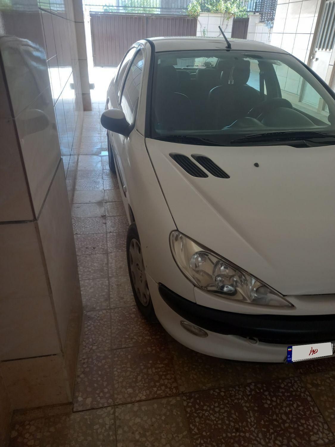 پژو ۲۰۶ صندوق دار v8 - 1397