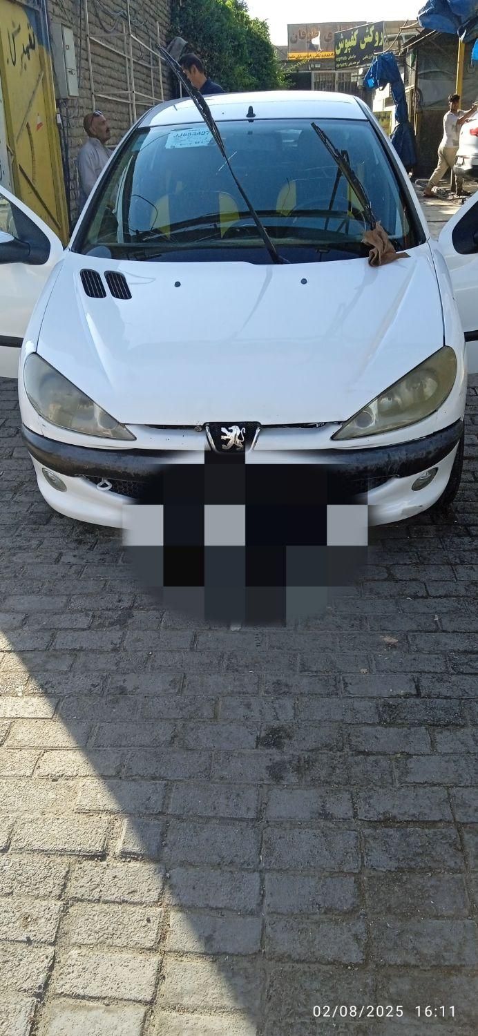 پژو ۲۰۶ صندوق دار v8 - 1397