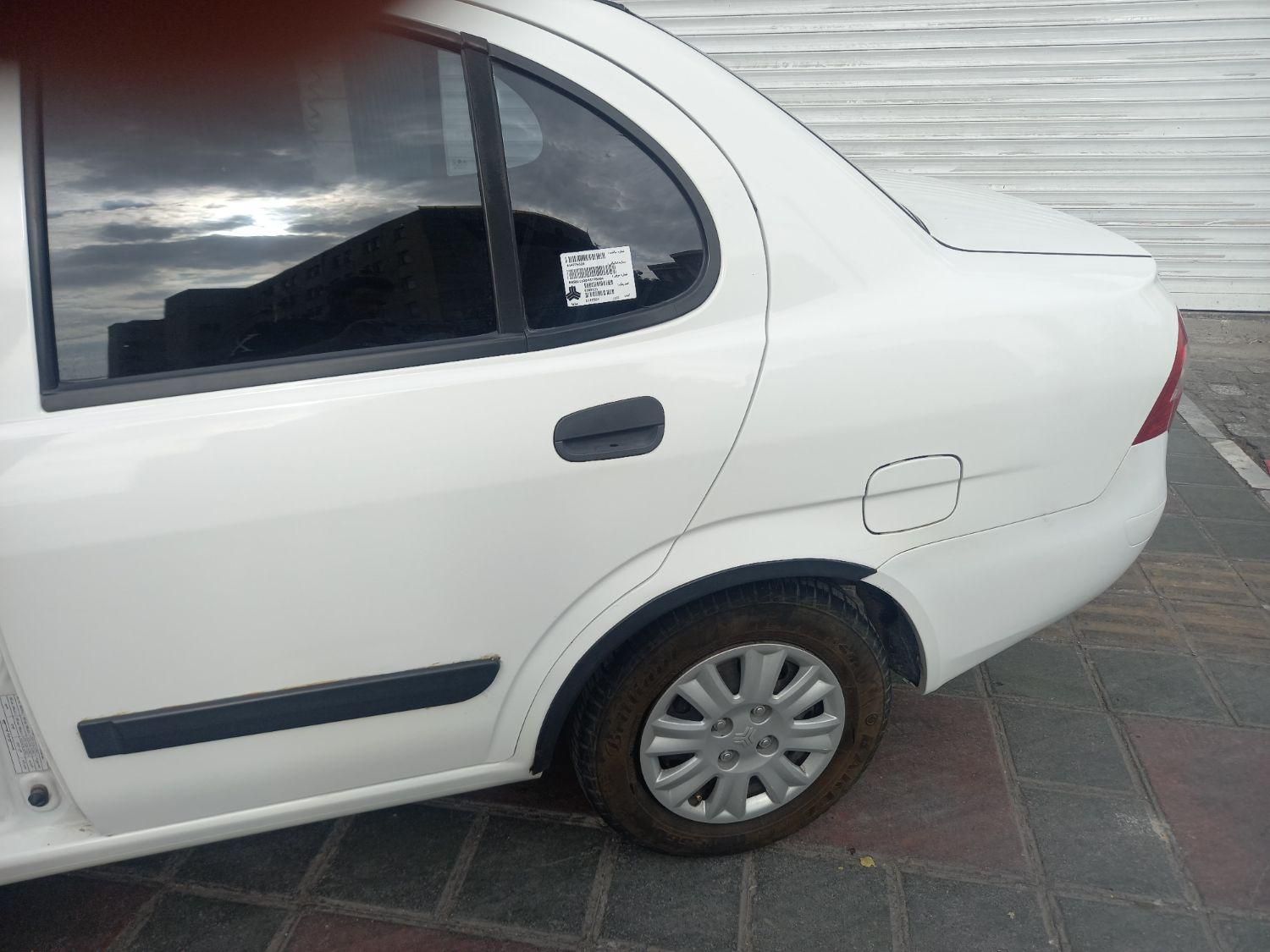 تیبا صندوق دار SX - 1400