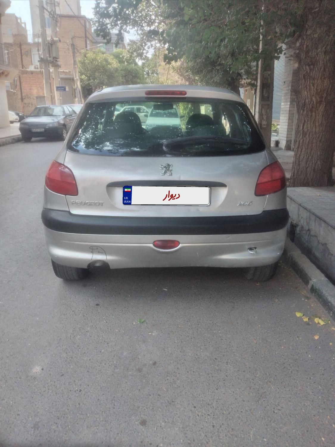 پژو 206 تیپ 3 - 1382