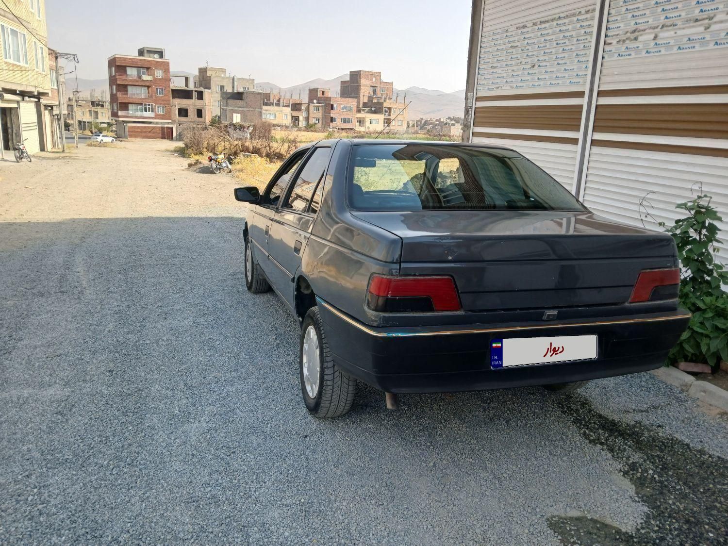 پژو 405 استیشن - 1379