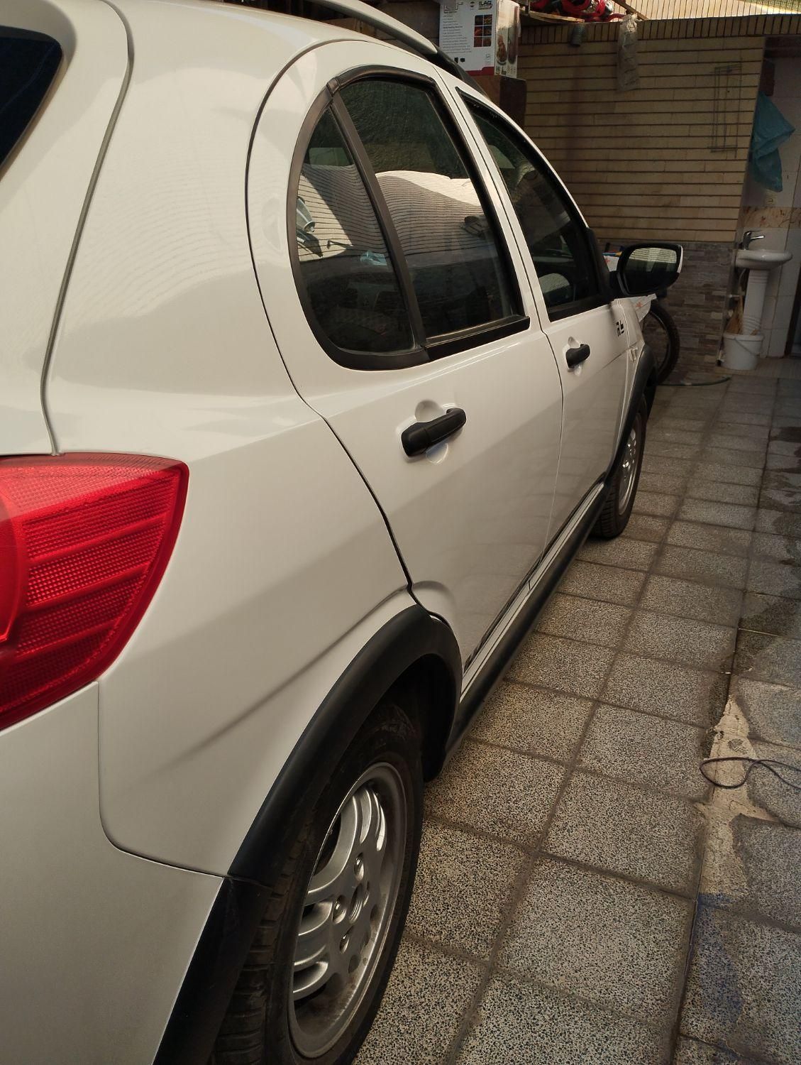 کوییک R دنده‌ای - 1399