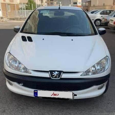 خودرو پژو، ۲۰۶ صندوق دار آگهی ann_19770101