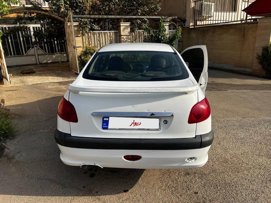پژو ۲۰۶ صندوق دار v1 - 1390