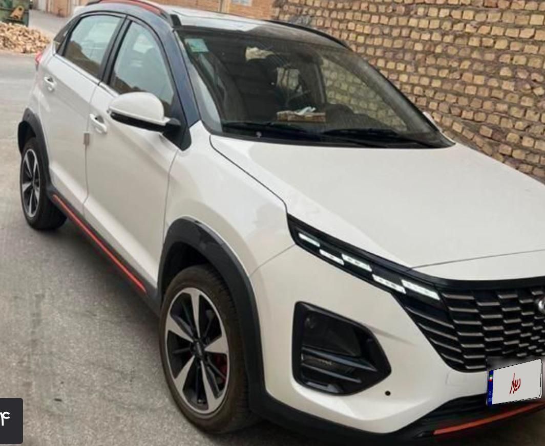 ام وی ام X33 دنده‌ای ساده - 1395