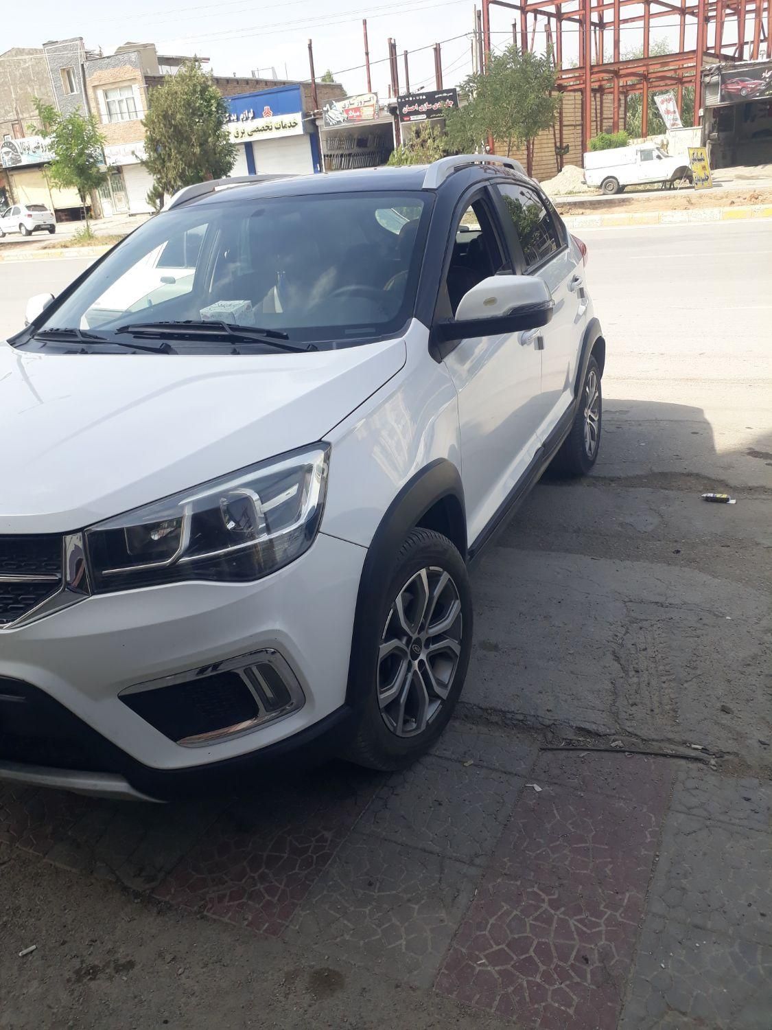 خودرو ام وی ام، X22 آگهی ann_19770428