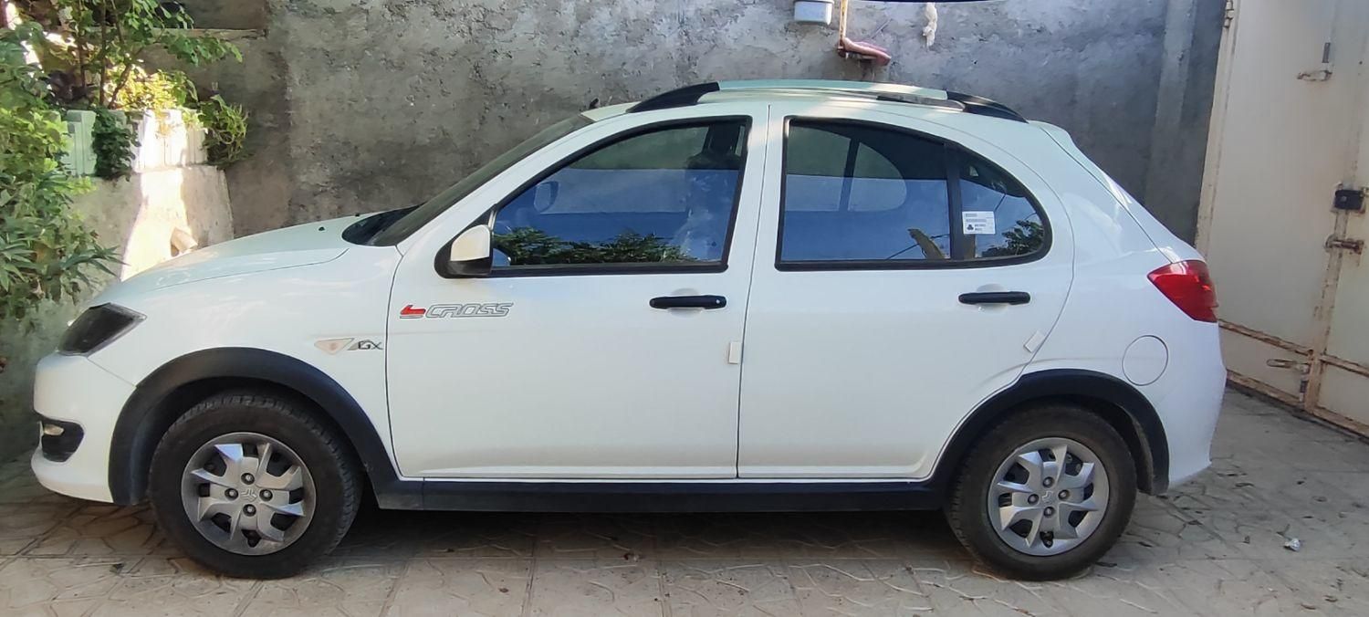 خودرو کوییک، معمولی آگهی ann_19770577