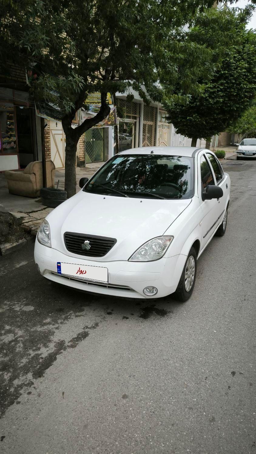 تیبا صندوق دار SX - 1400