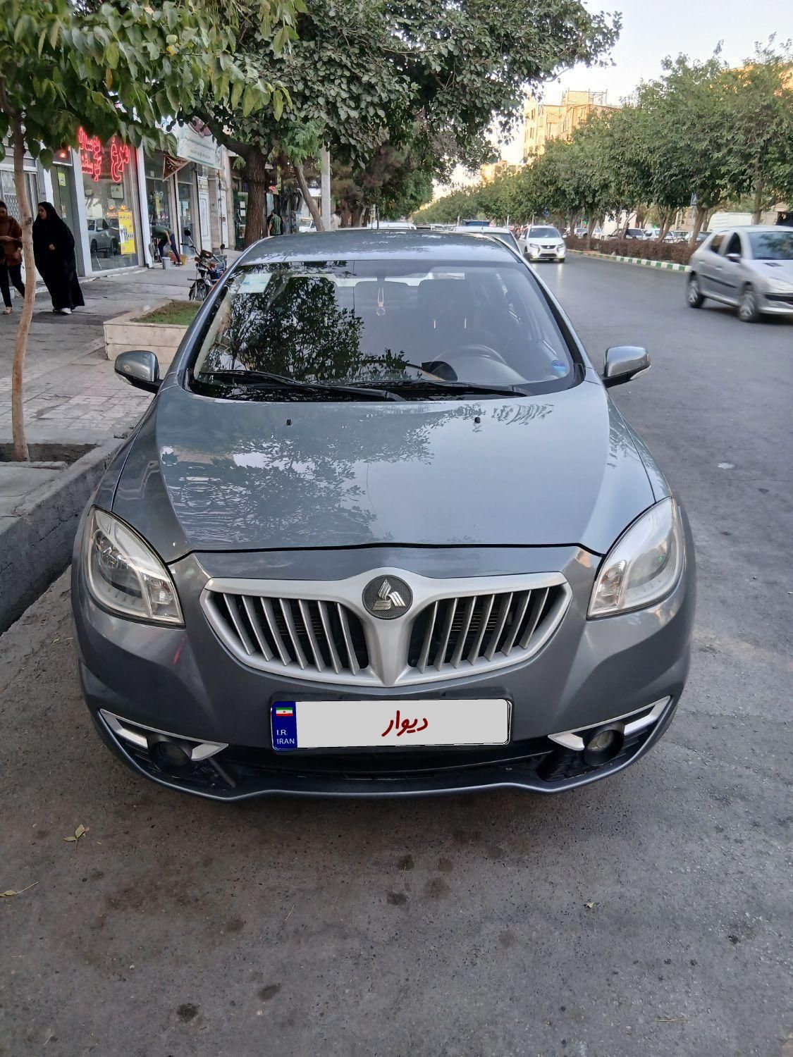 خودرو برلیانس، H330 آگهی ann_19770622