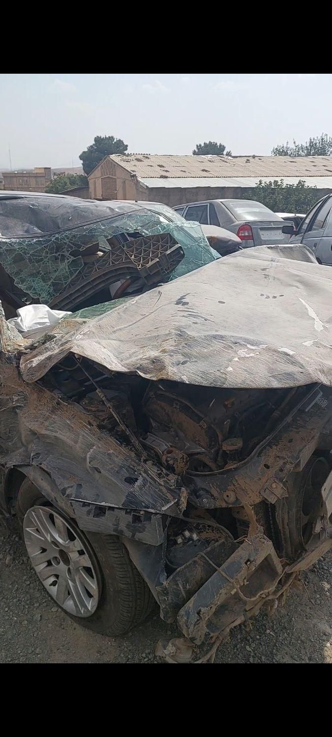 دنا پلاس تیپ ۲ سانروف ۴ ایربگ - 1397