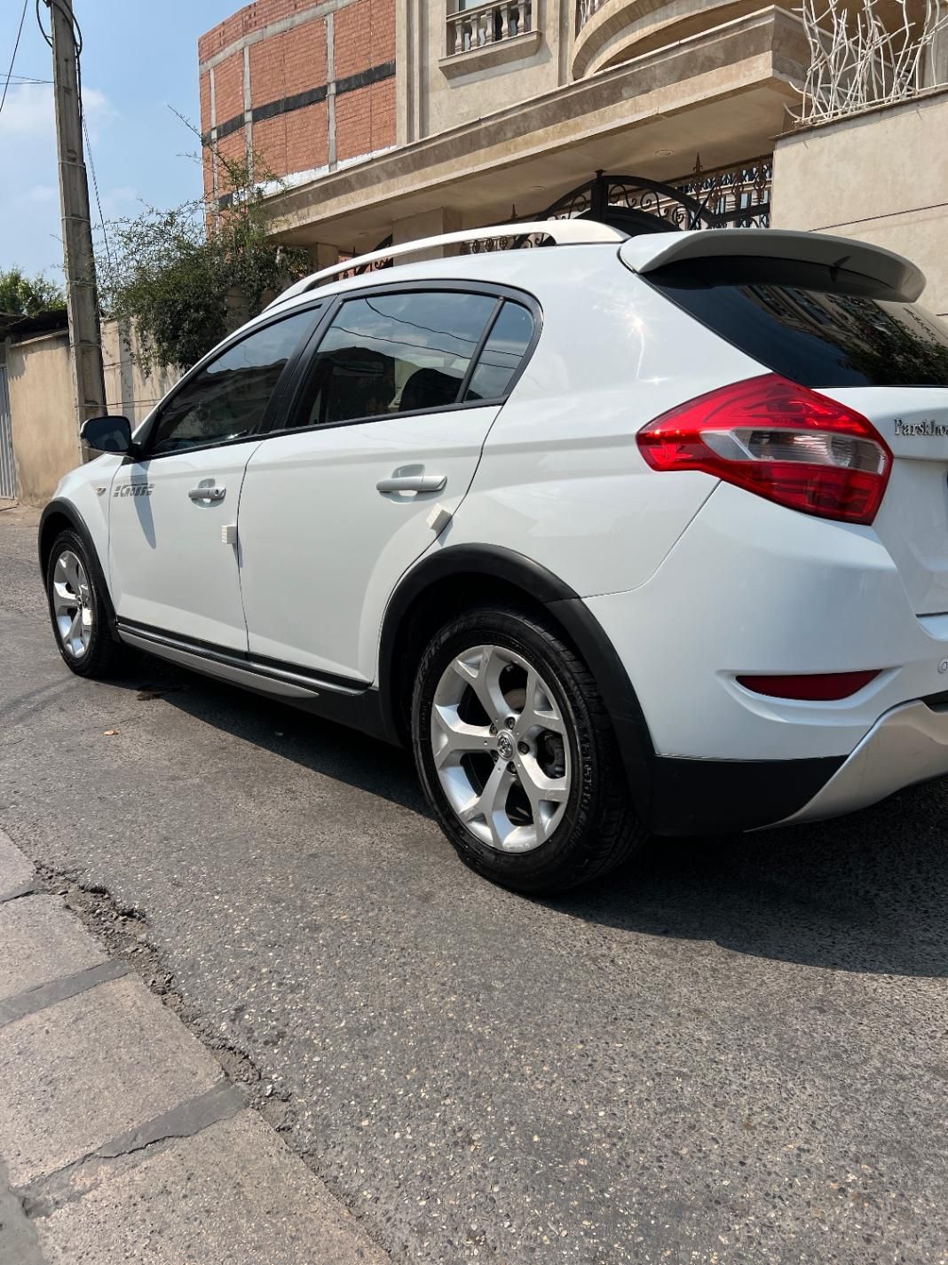 برلیانس C3 کراس اتوماتیک 1650 - 1397