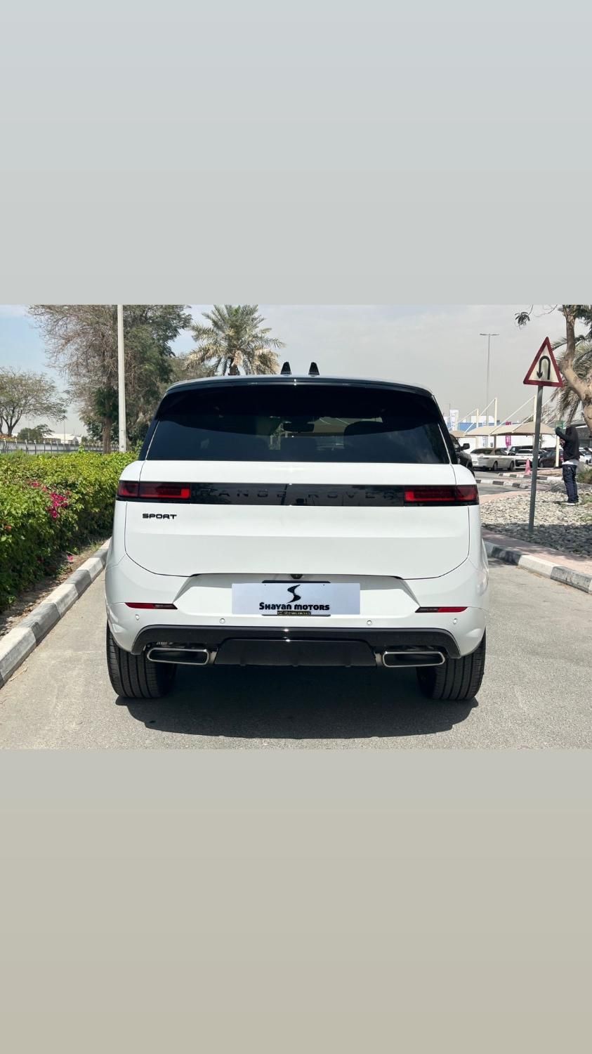 لندرور رنجرور - - 2024