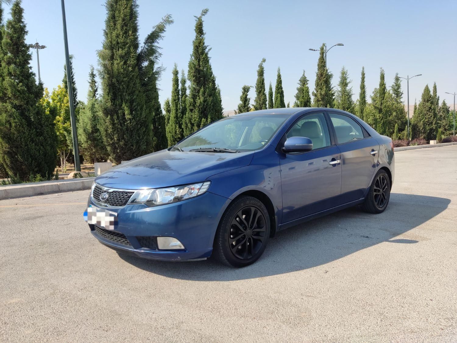 کیا سراتو 2.0 لیتر اتوماتیک GT لاین - 2016