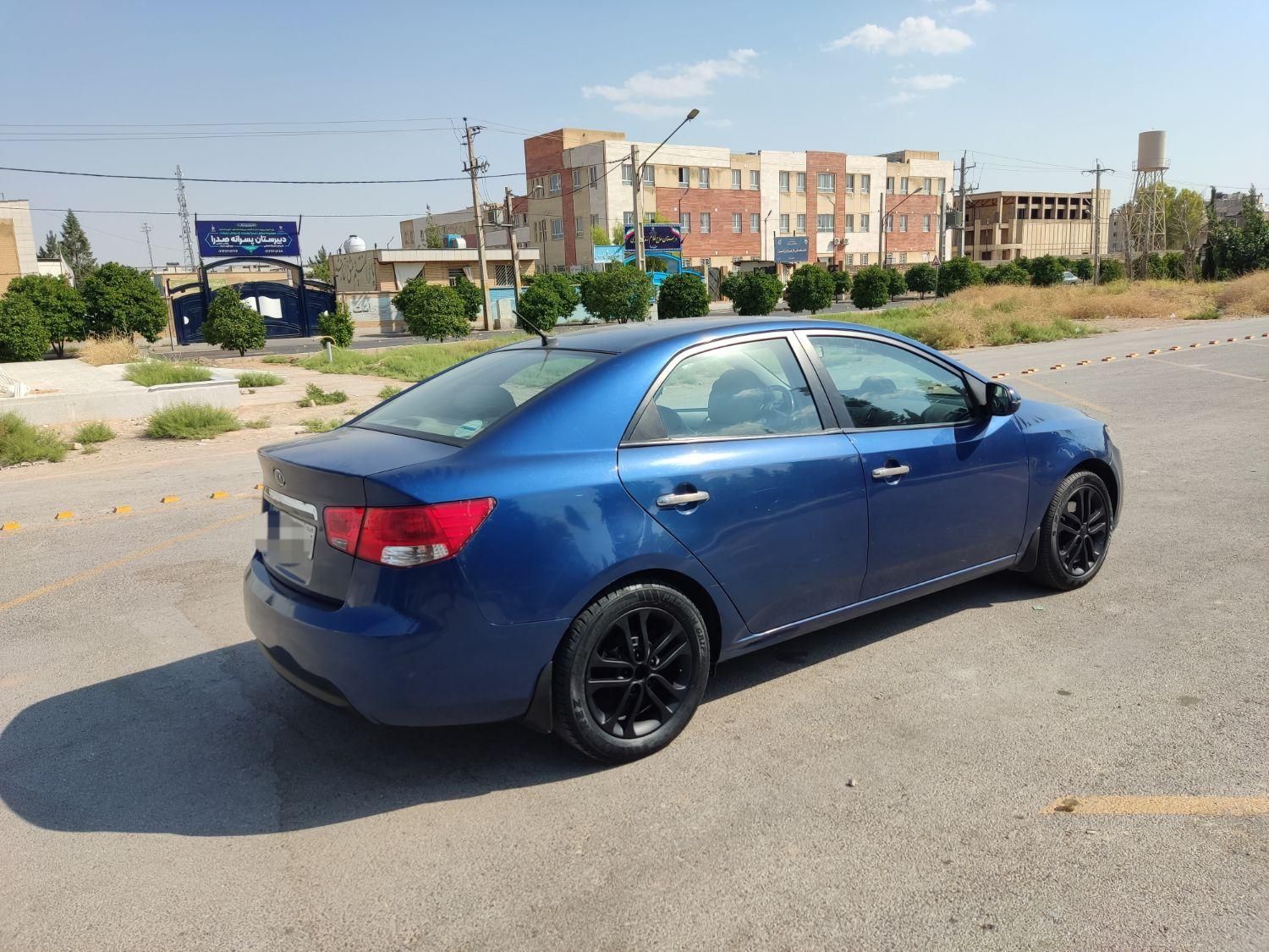 کیا سراتو 2.0 لیتر اتوماتیک GT لاین - 2016