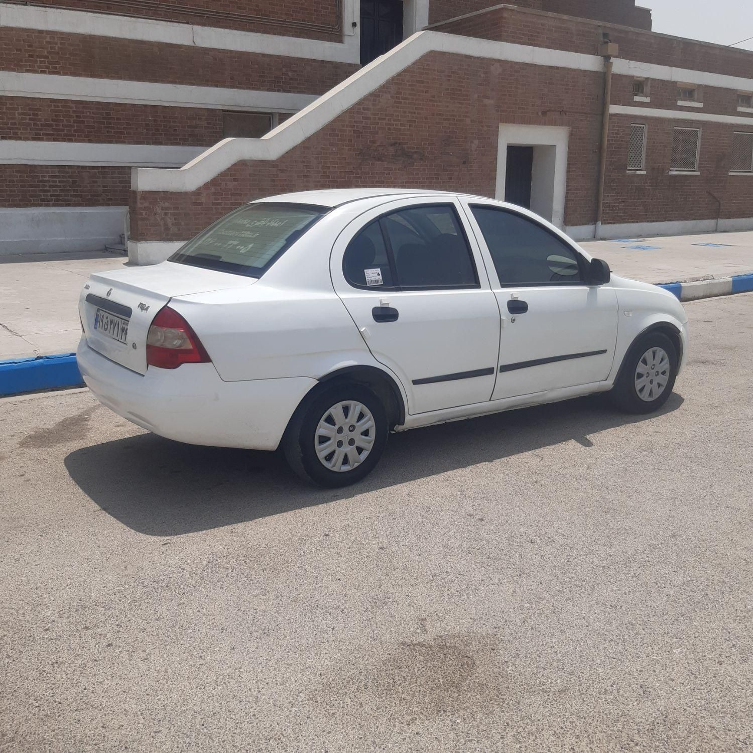 تیبا صندوق دار SX - 1398