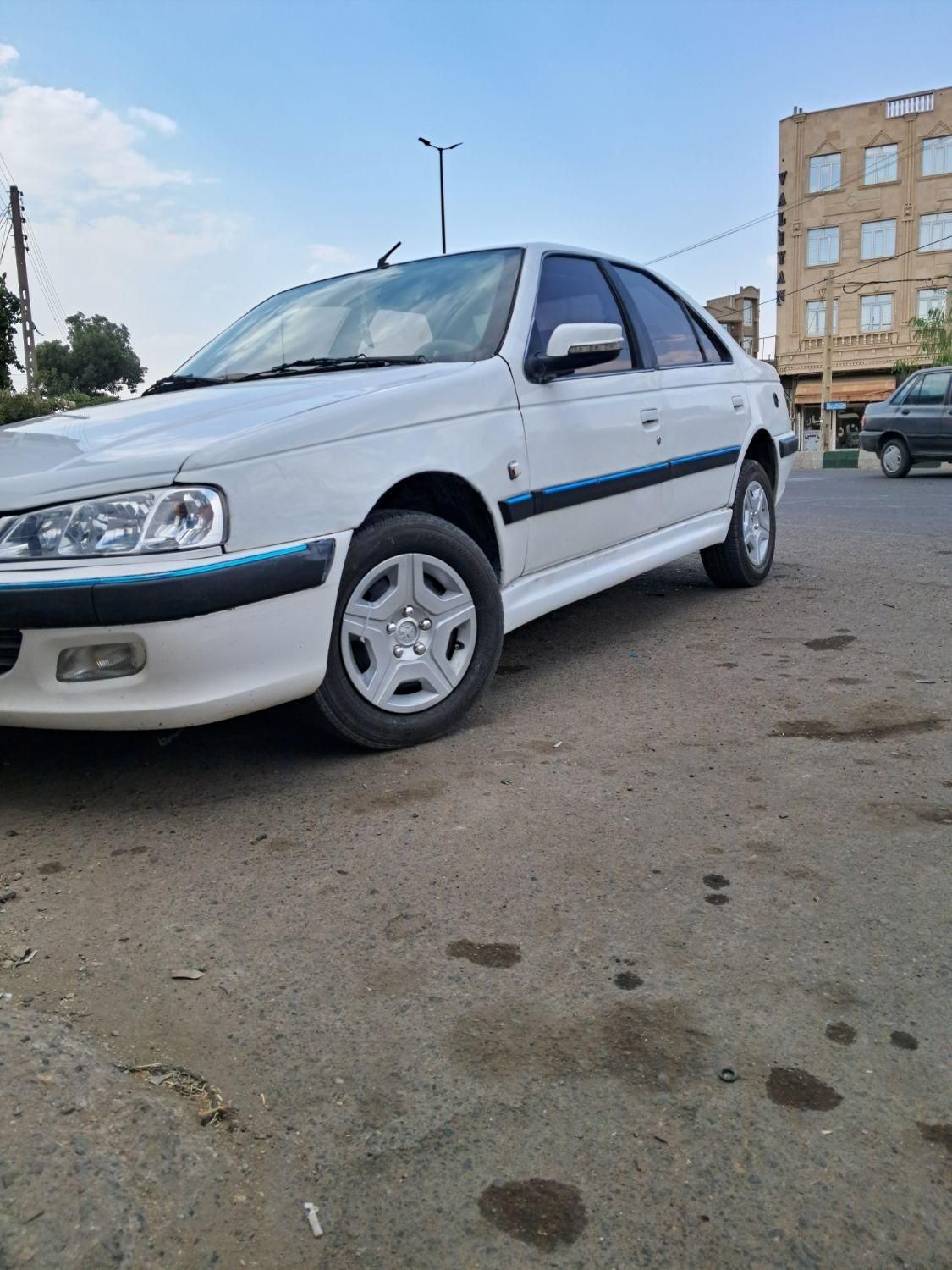 خودرو پژو، پارس آگهی ann_19770819