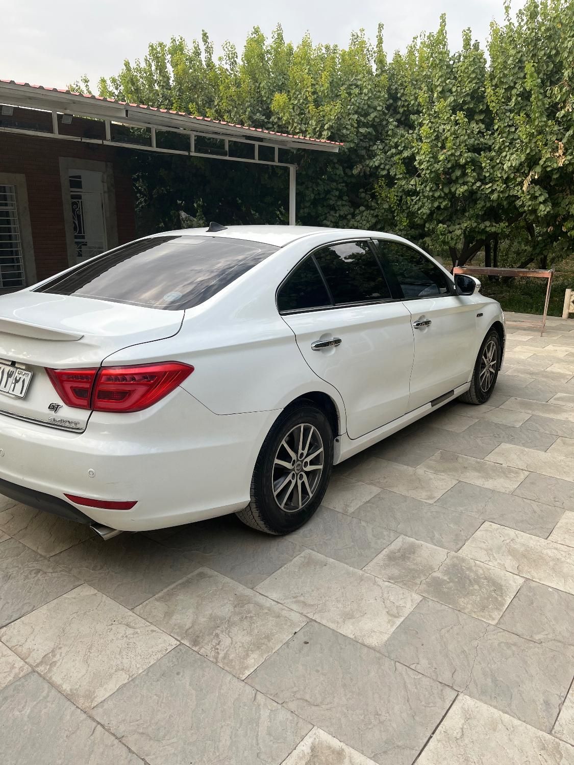 لیفان 820 اتوماتیک - 1395