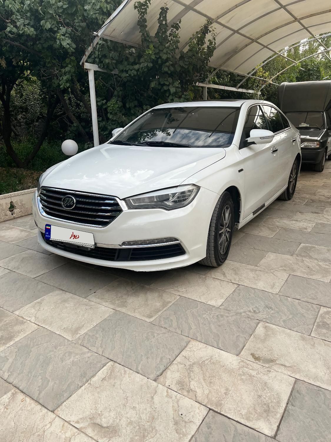 لیفان 820 اتوماتیک - 1395