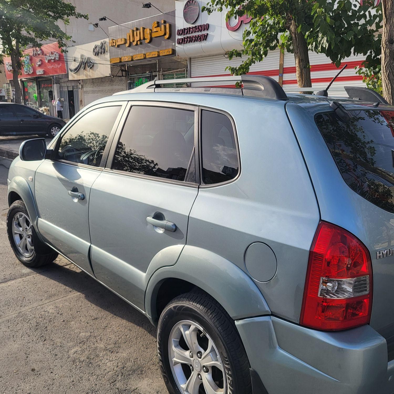 هیوندای توسان 2.7 لیتر - 2010