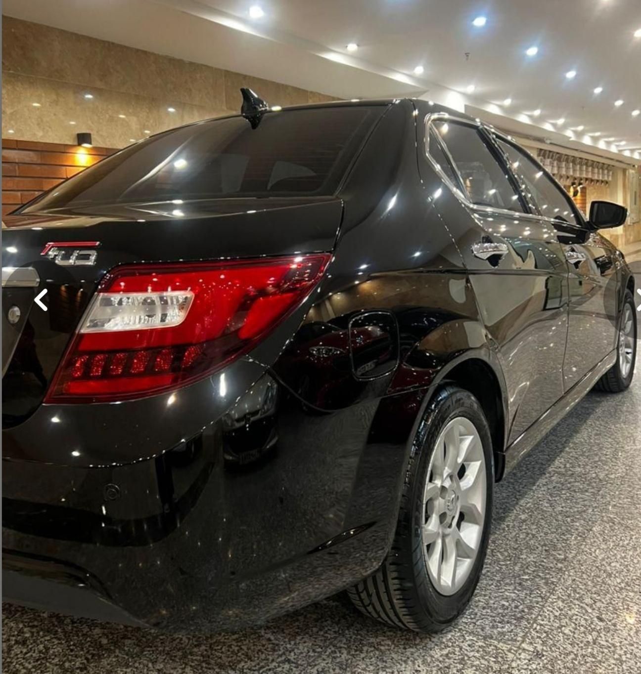 دنا پلاس توربو 6 دنده - 1400
